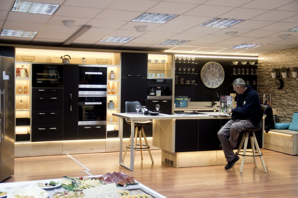 Max & Moris kućni sajam izložbena kuhinja