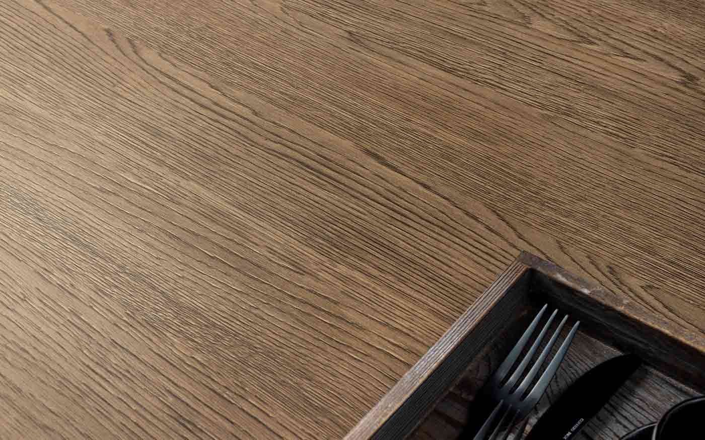 H1303 ST12 Belmont hrast smeđi – Struktura