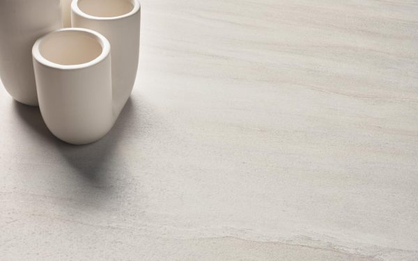 F675 ST75 Calvia kamen svijetlo sivi - Struktura